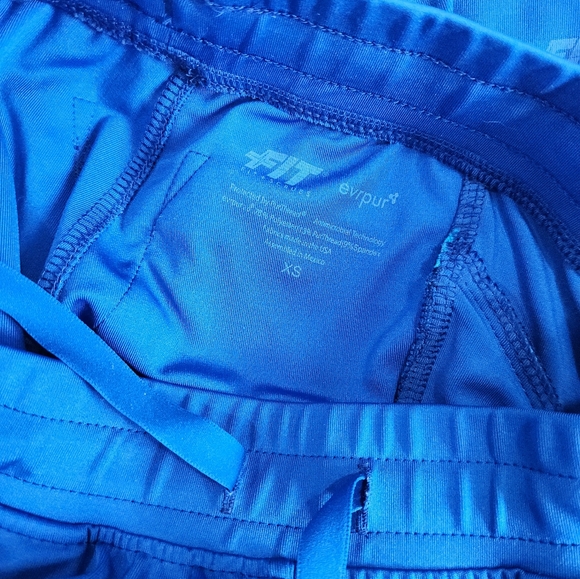 Fitscrubs Evrpur Scrub set - Picture 6 of 7